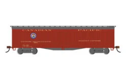 Bachmann 75701 HO Scale 50' Express Reefer Canadian Pacific CP 5604