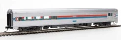 Walthers Mainline 910-30065 HO Scale 85' Budd Baggage Lounge Amtrak Phase I