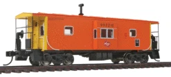 Walthers Proto 920-103303 HO Scale 39' Bay Window Caboose Milwaukee Road MILW 992216 - NOS